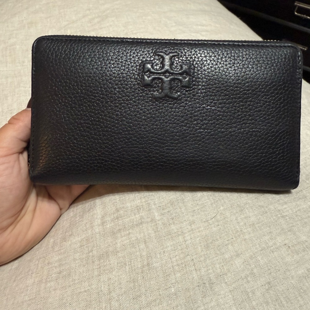 Tory Burch Black Textured Leather Wallet